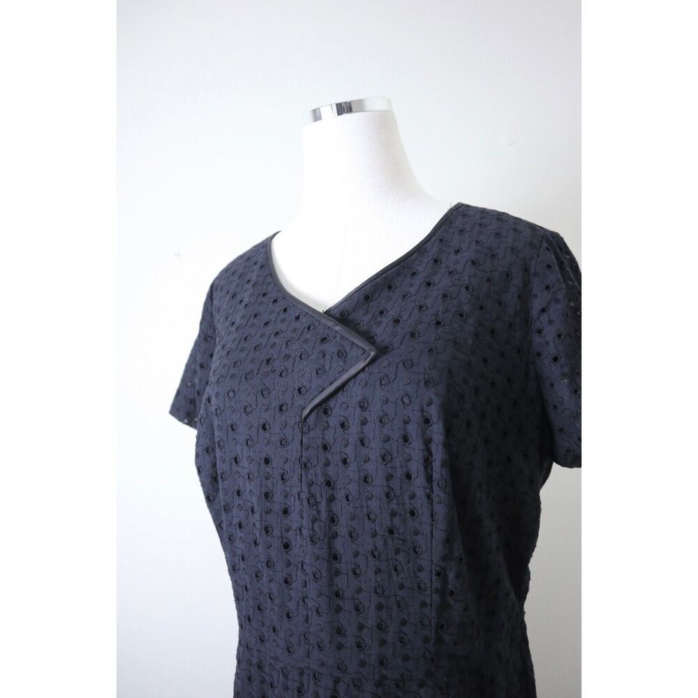 Vintage 1950s Size XL Eyelet Cotton Day Dress Midi Tea Length Short Sleeve Black - Picture 2 of 12